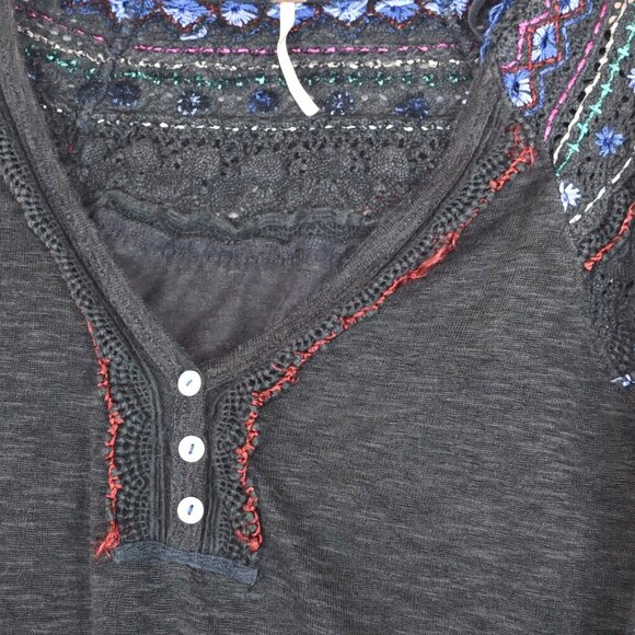 Free People Embroidered Henley Blouse Boho Folk Cottagecore Festival Top Size M - Picture 4 of 9